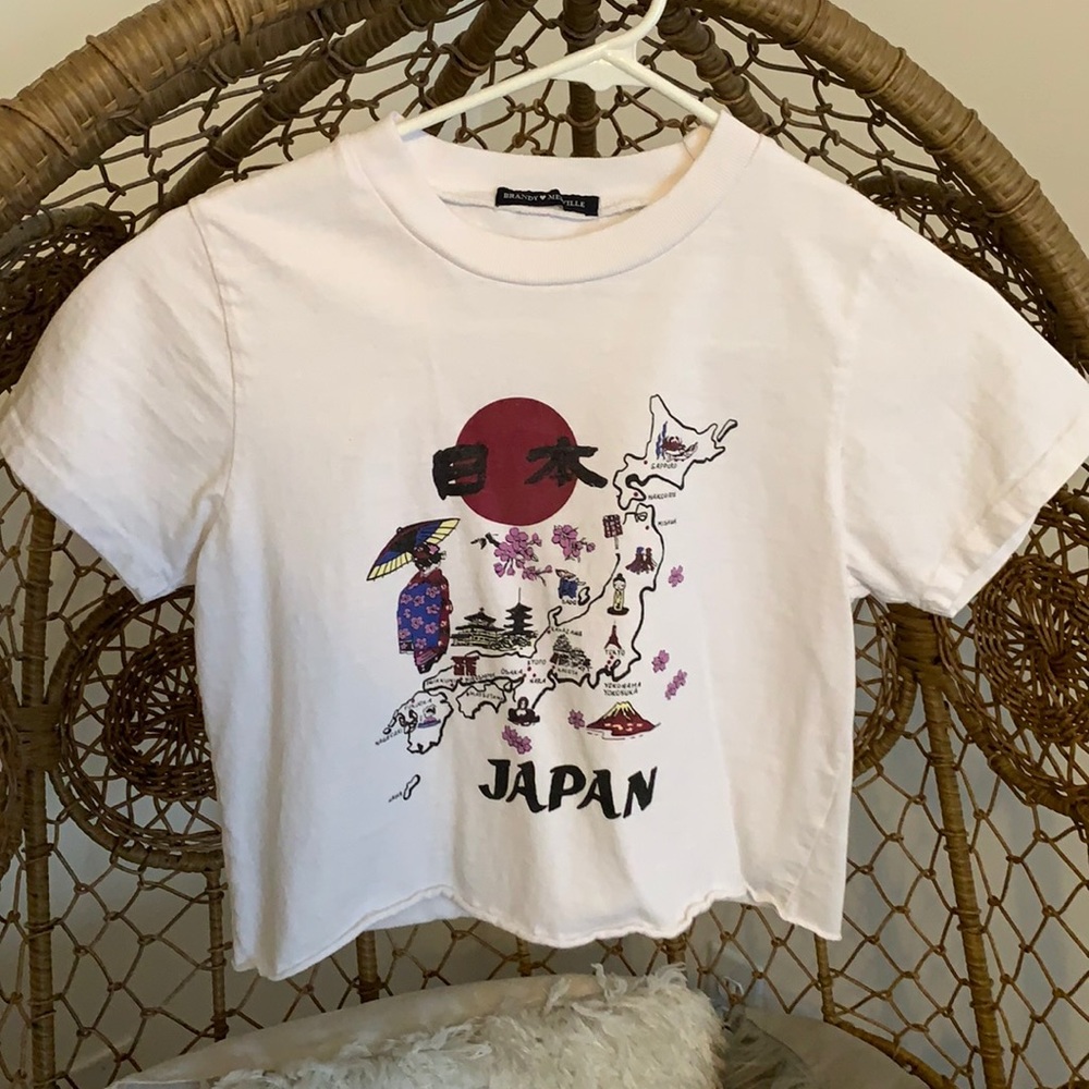 brandy melville japan t-shirt